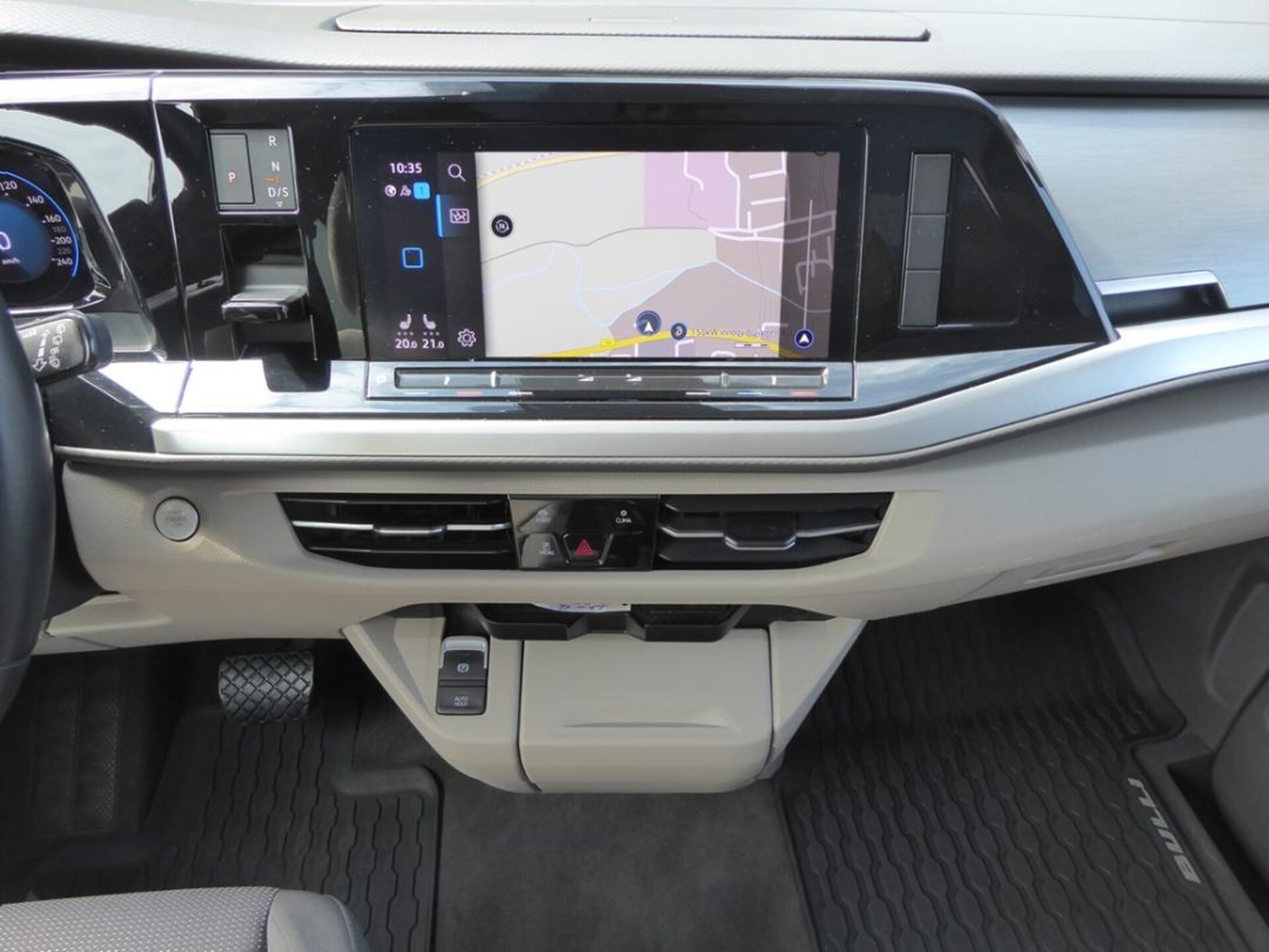 Volkswagen Multivan Life
