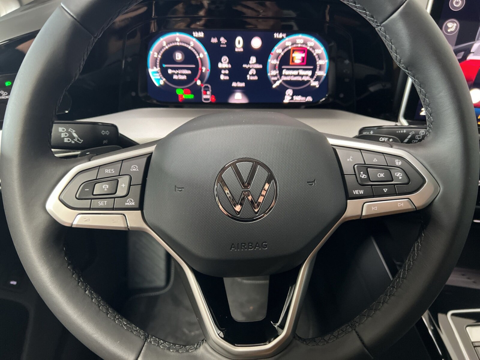 Volkswagen Golf Variant – Bild 14