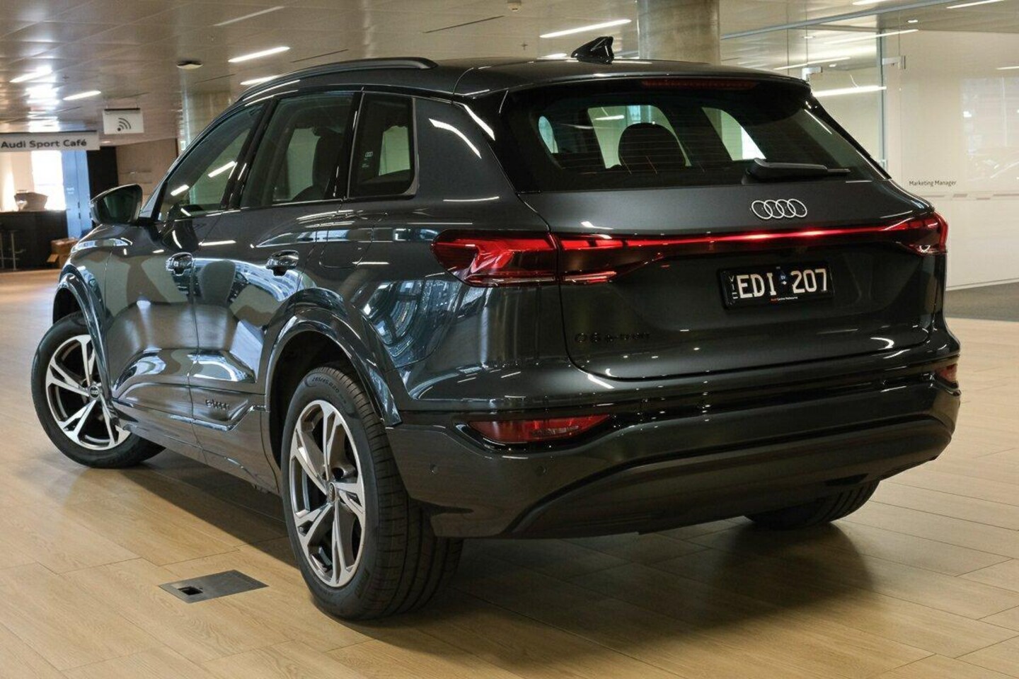 Image about Audi Q6 SUV e-tron e-tron