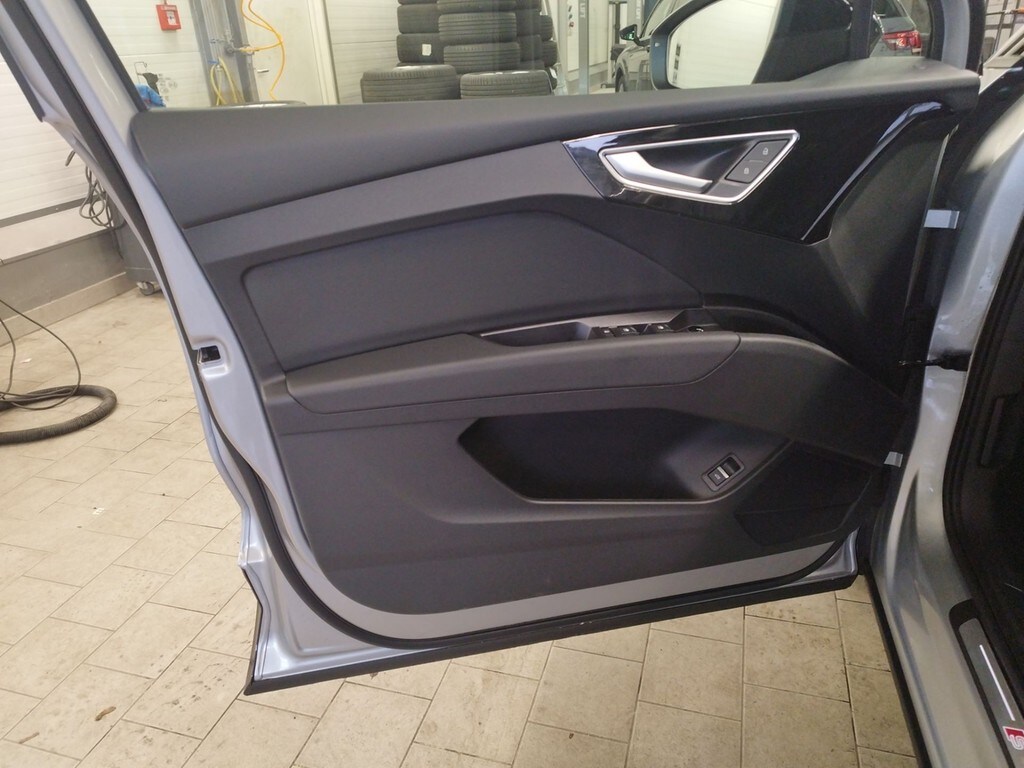 Image about Audi Q4 e-tron 45 e-tron quattro