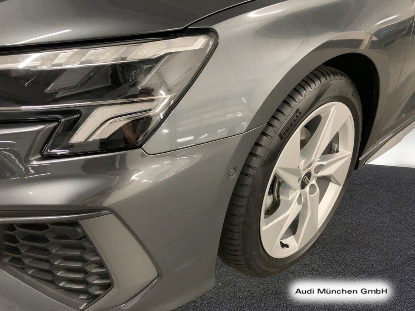 Bild über Audi A3 Sportback S line 30 TFSI Schaltgetriebe - für weitere Informationen kontaktieren Sie den Audi Partner
