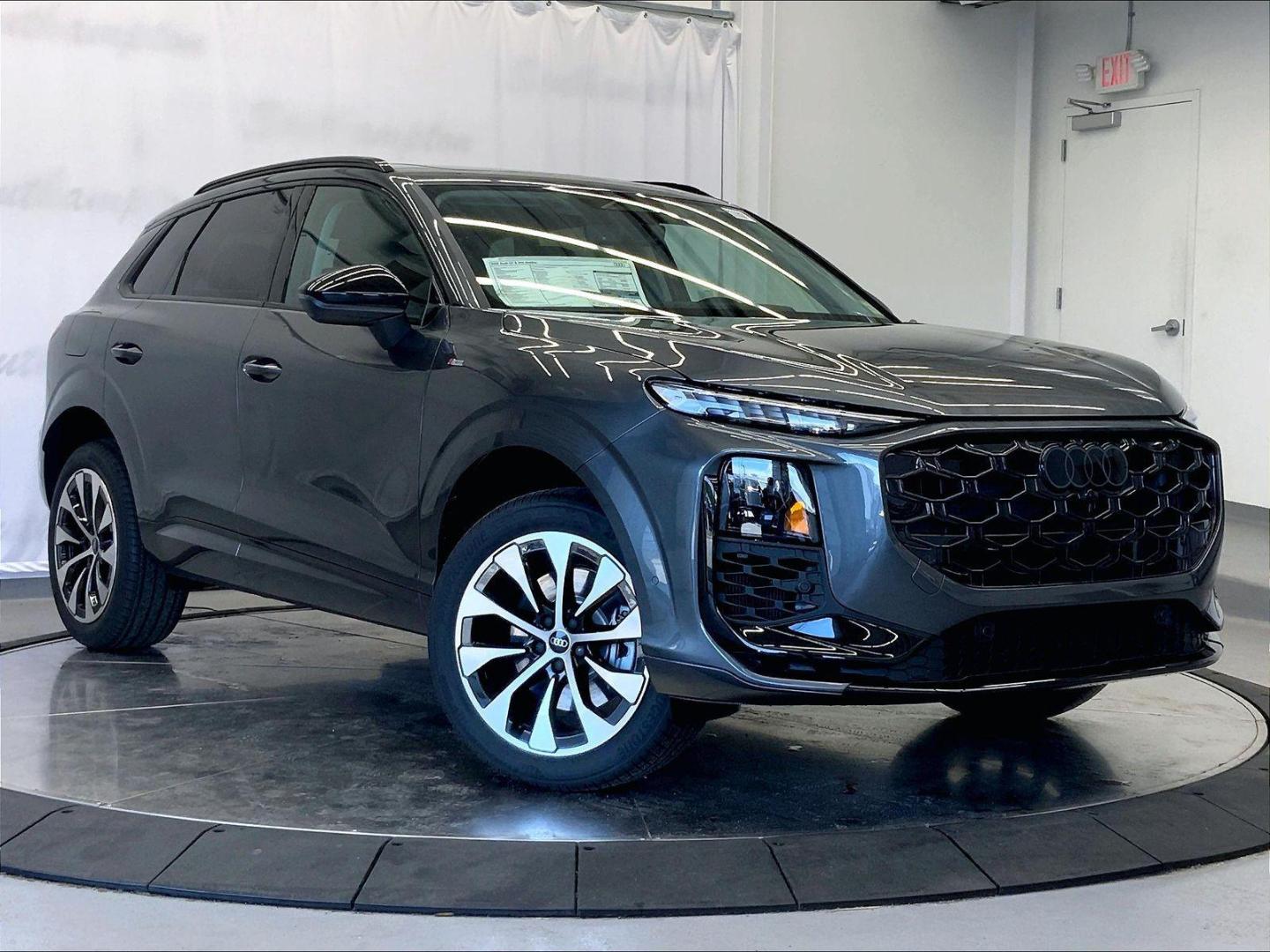 2026 Audi Q3 S line quattro's photo