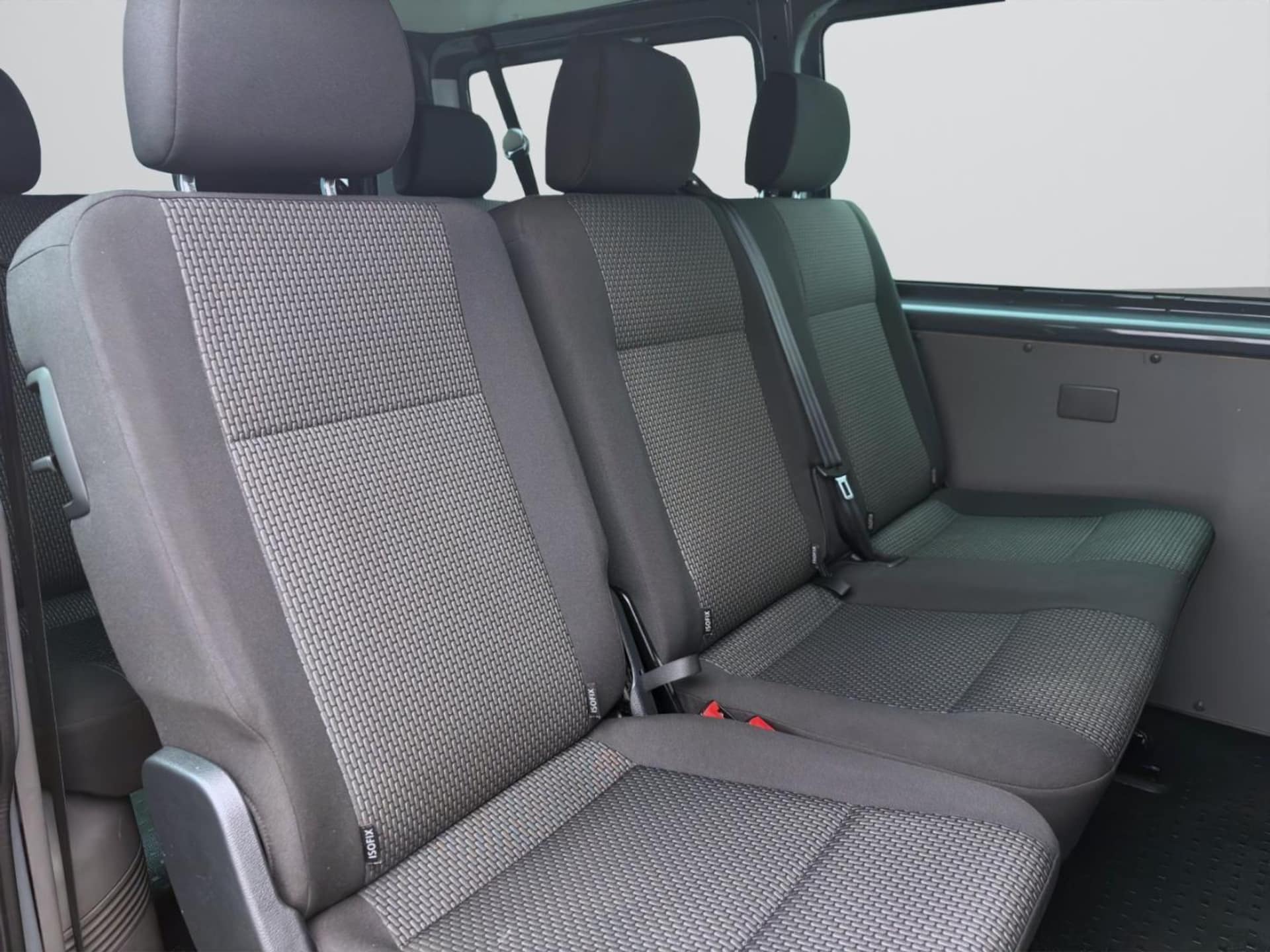 Volkswagen T6.1 Transporter Kombi kurzer Radstand