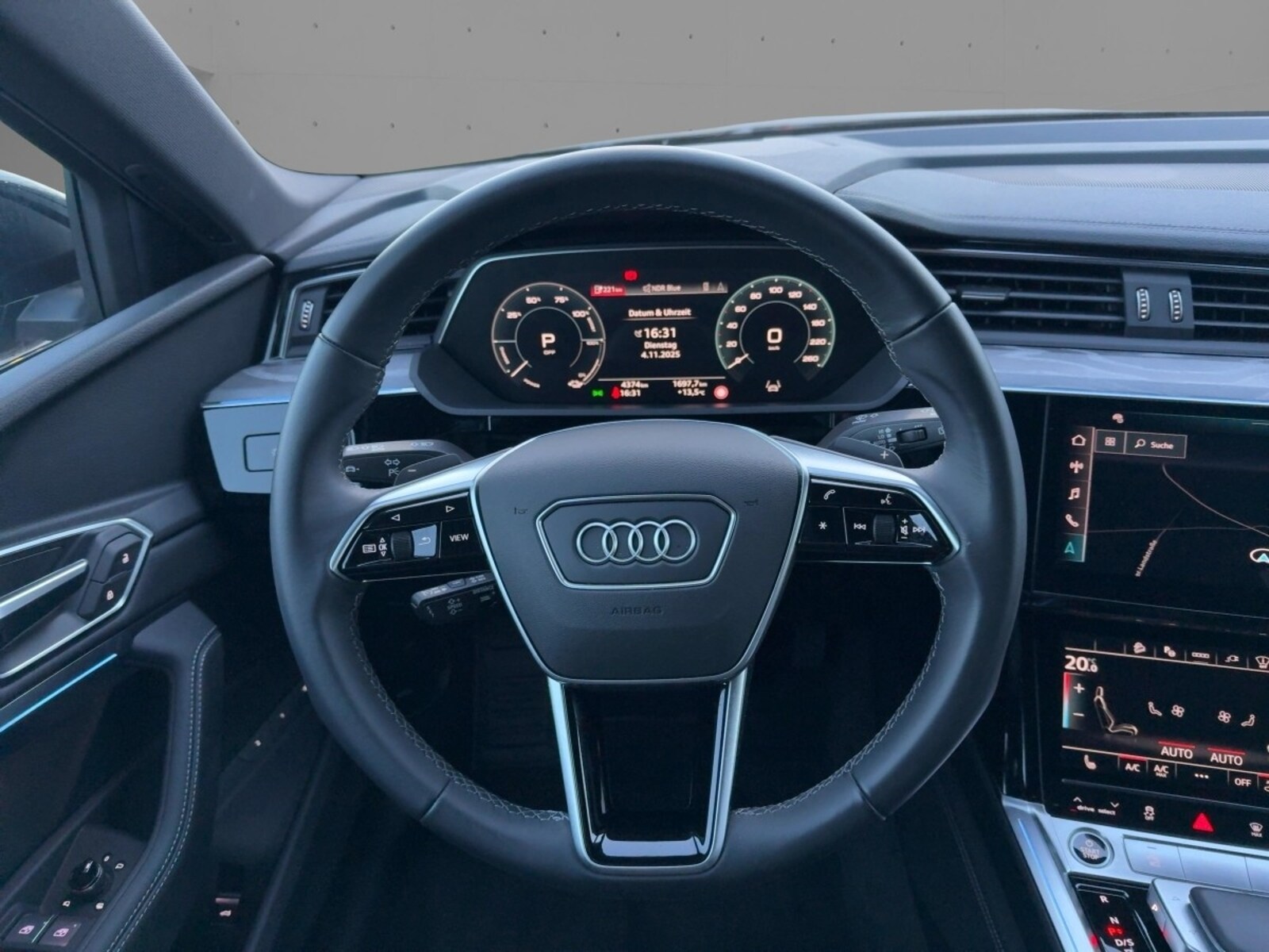 Audi Q8 e-tron – Bild 11