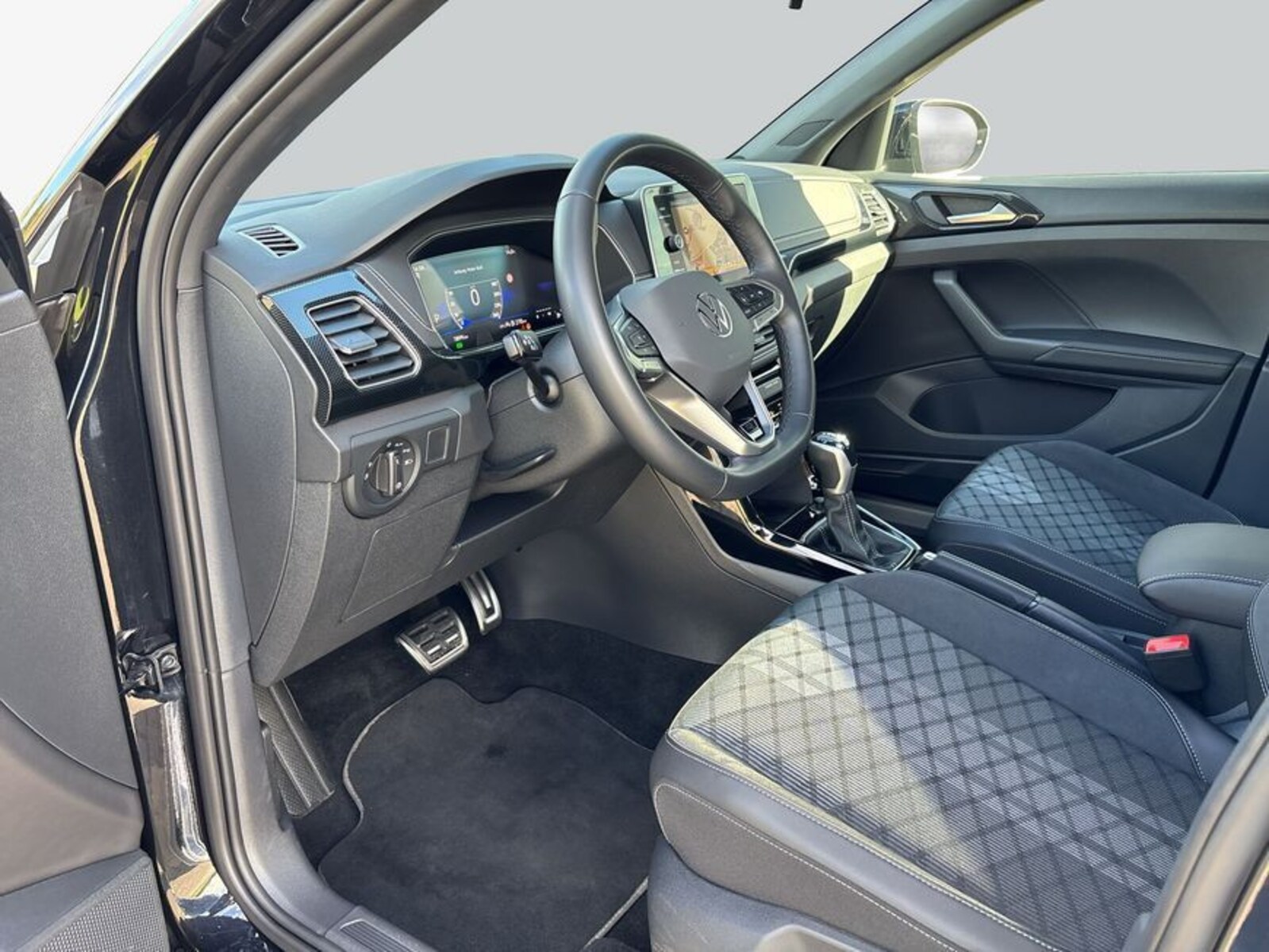 Volkswagen T-Cross – Bild 9