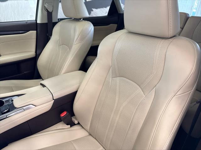 2019 LEXUS RX - Image 12