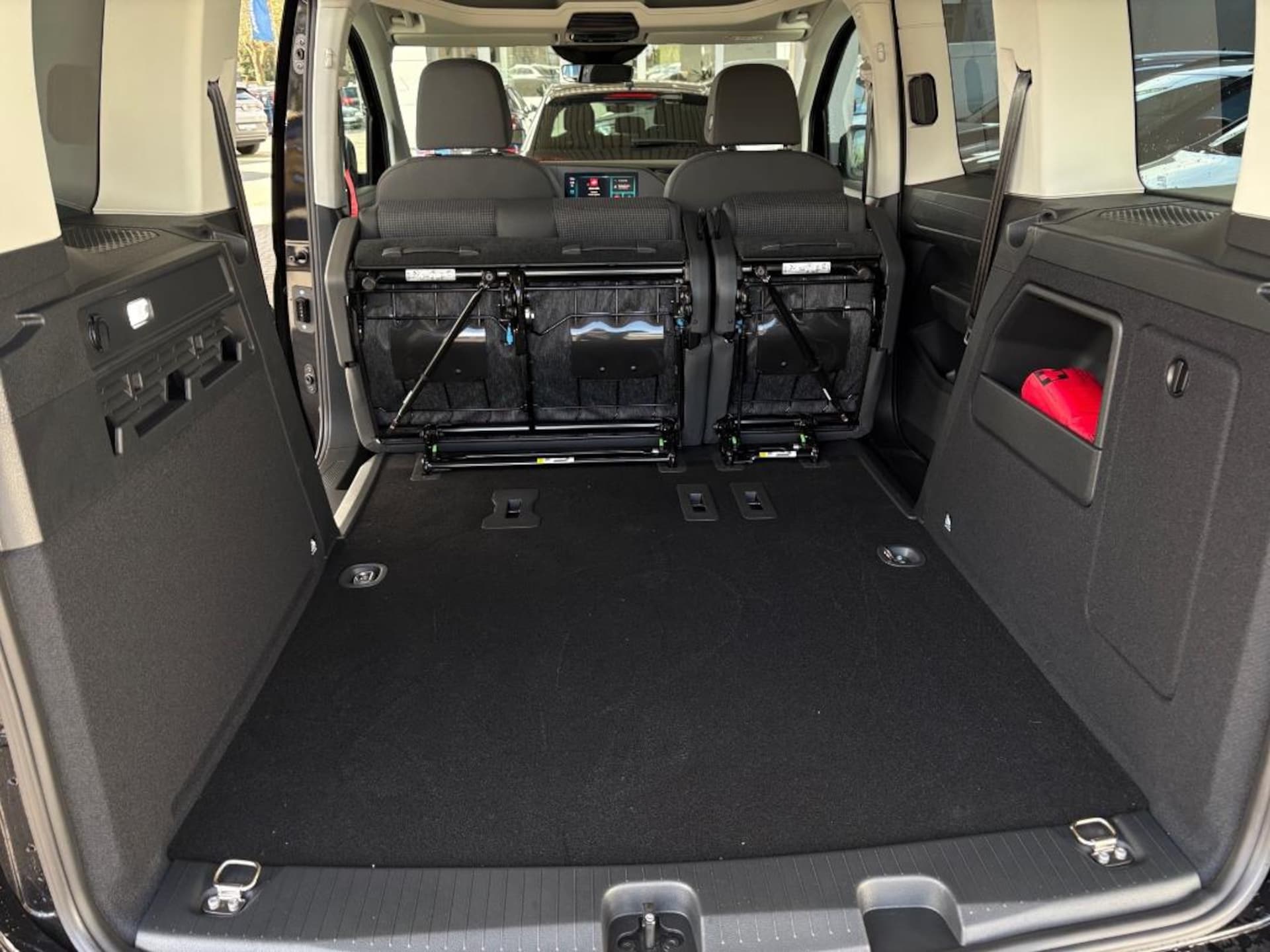 Volkswagen Caddy Basis-Modell