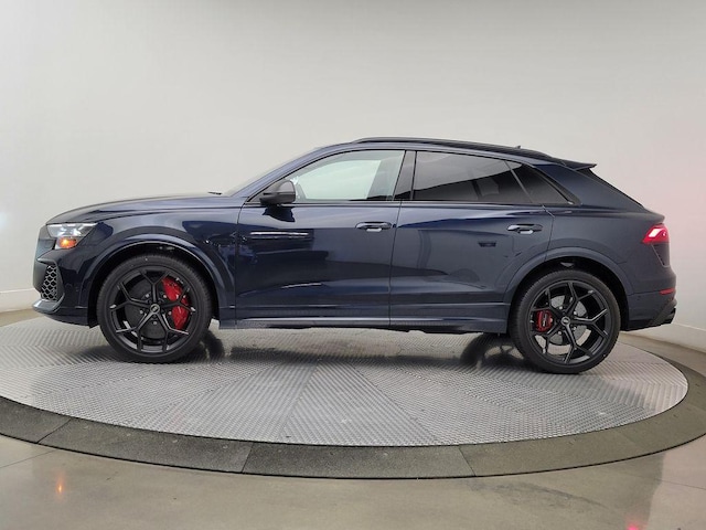 2026 Audi RS Q8 SUV performance