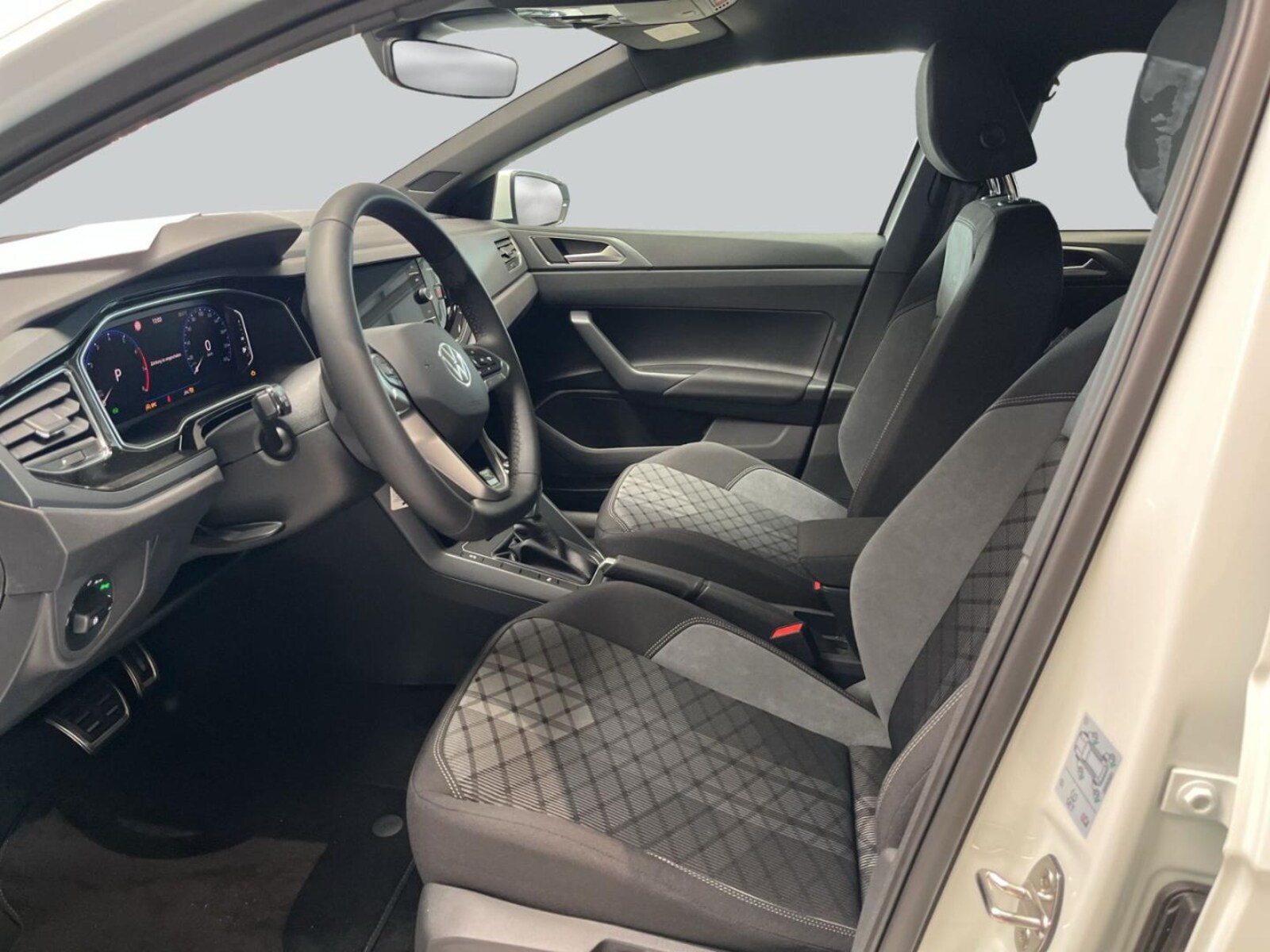 Volkswagen Polo – Bild 10