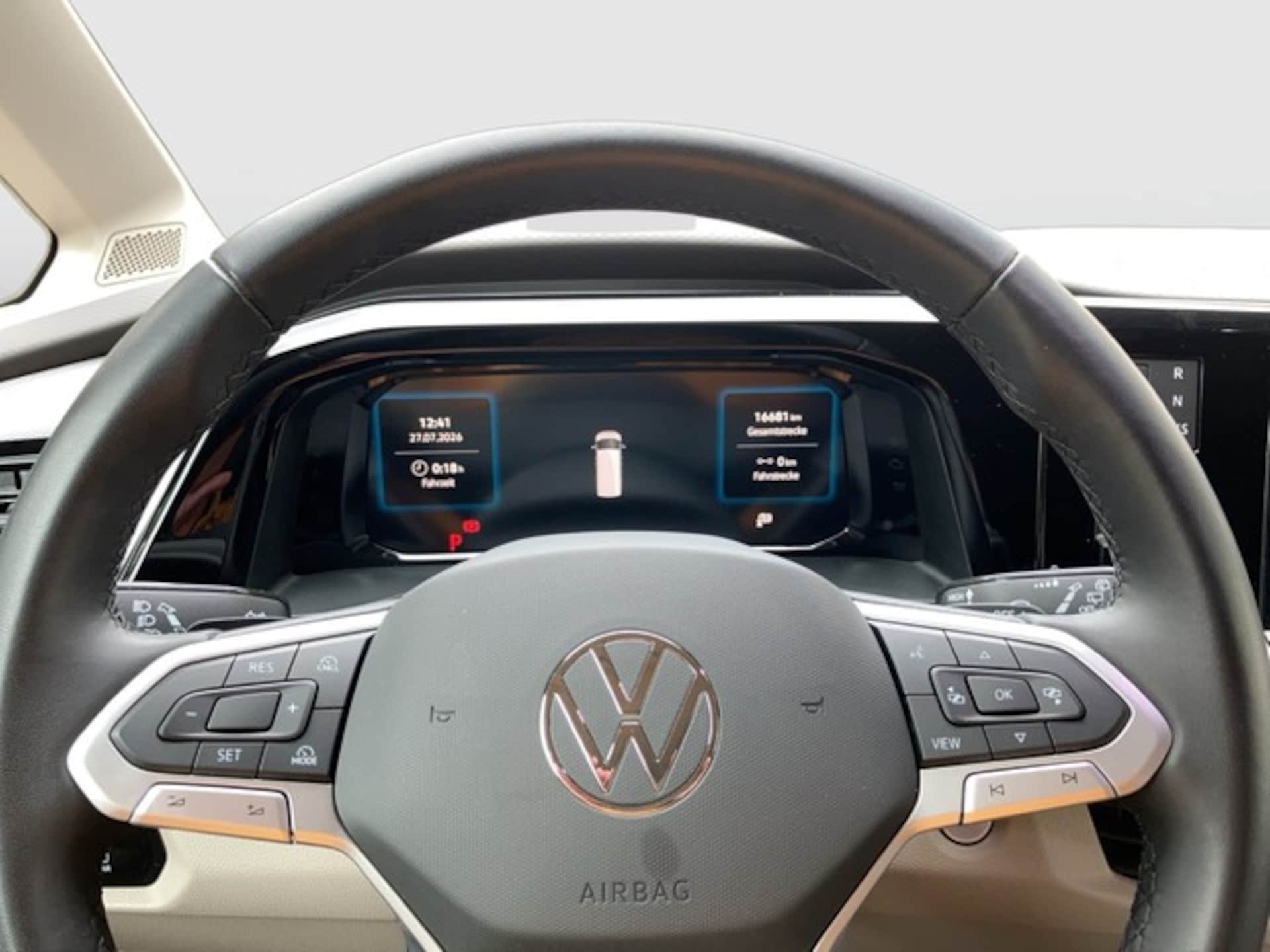 Volkswagen Multivan Basis-Modell