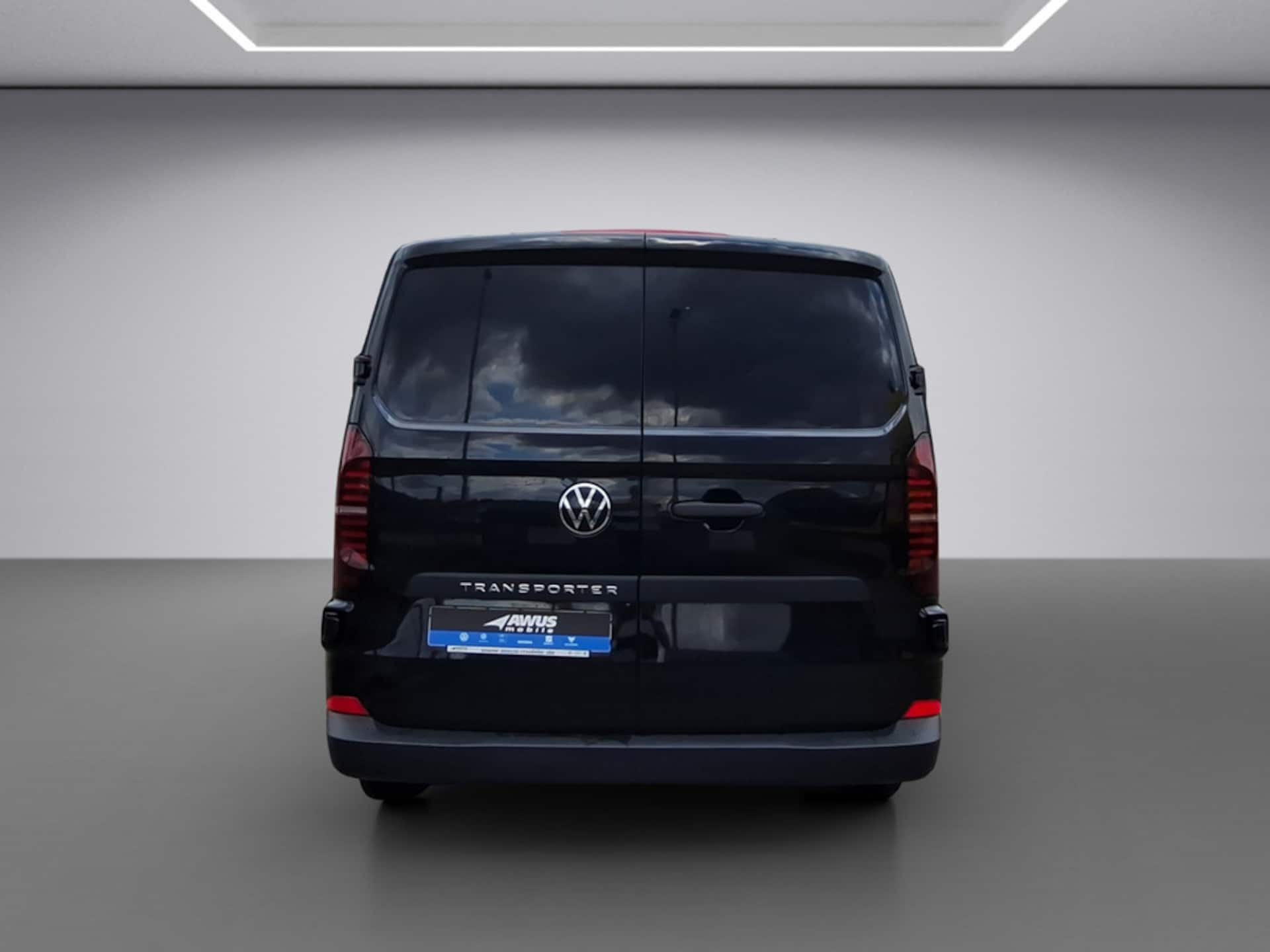 Volkswagen Transporter Kasten langer Radstand