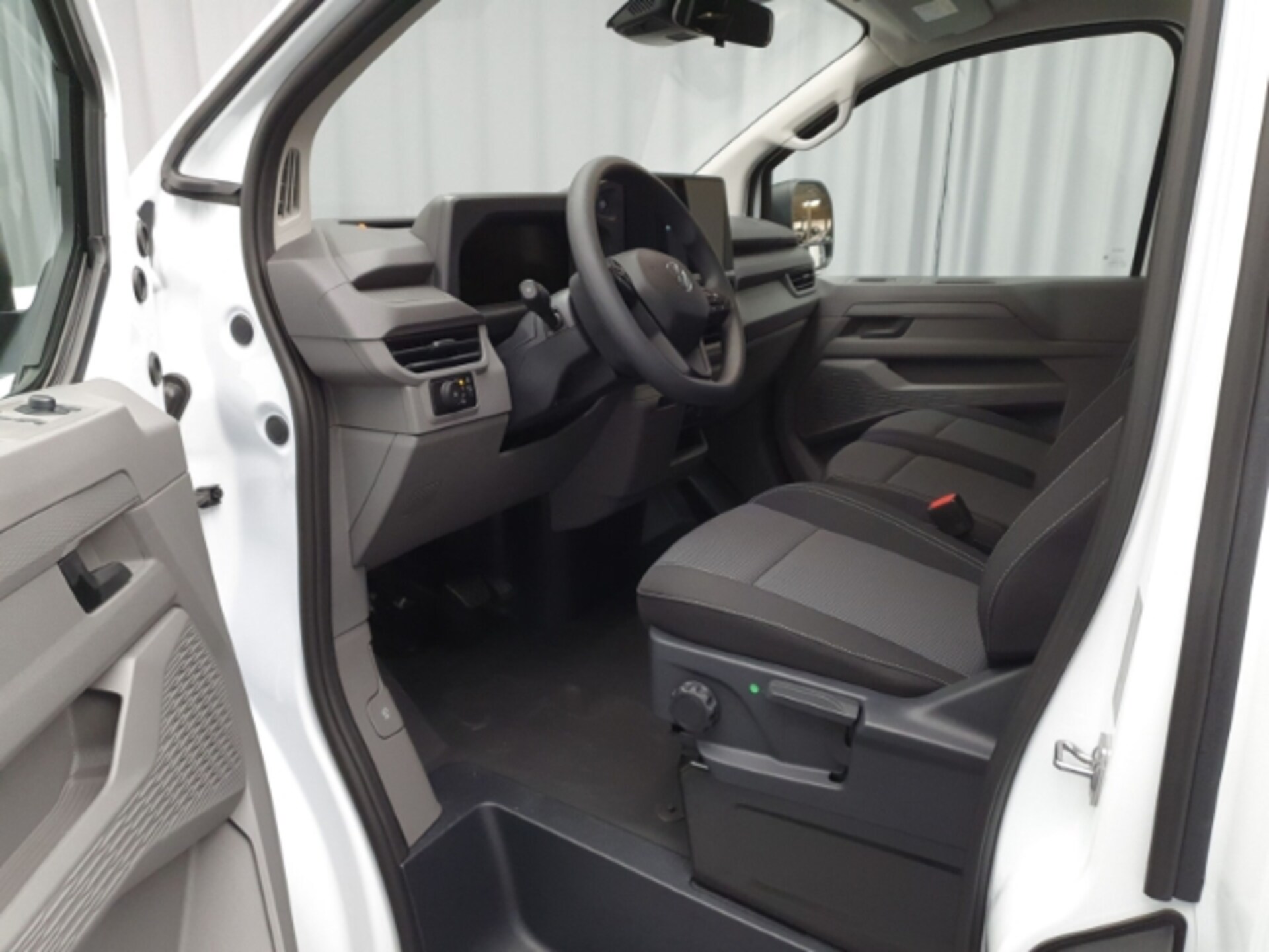 Volkswagen Transporter Kasten langer Radstand
