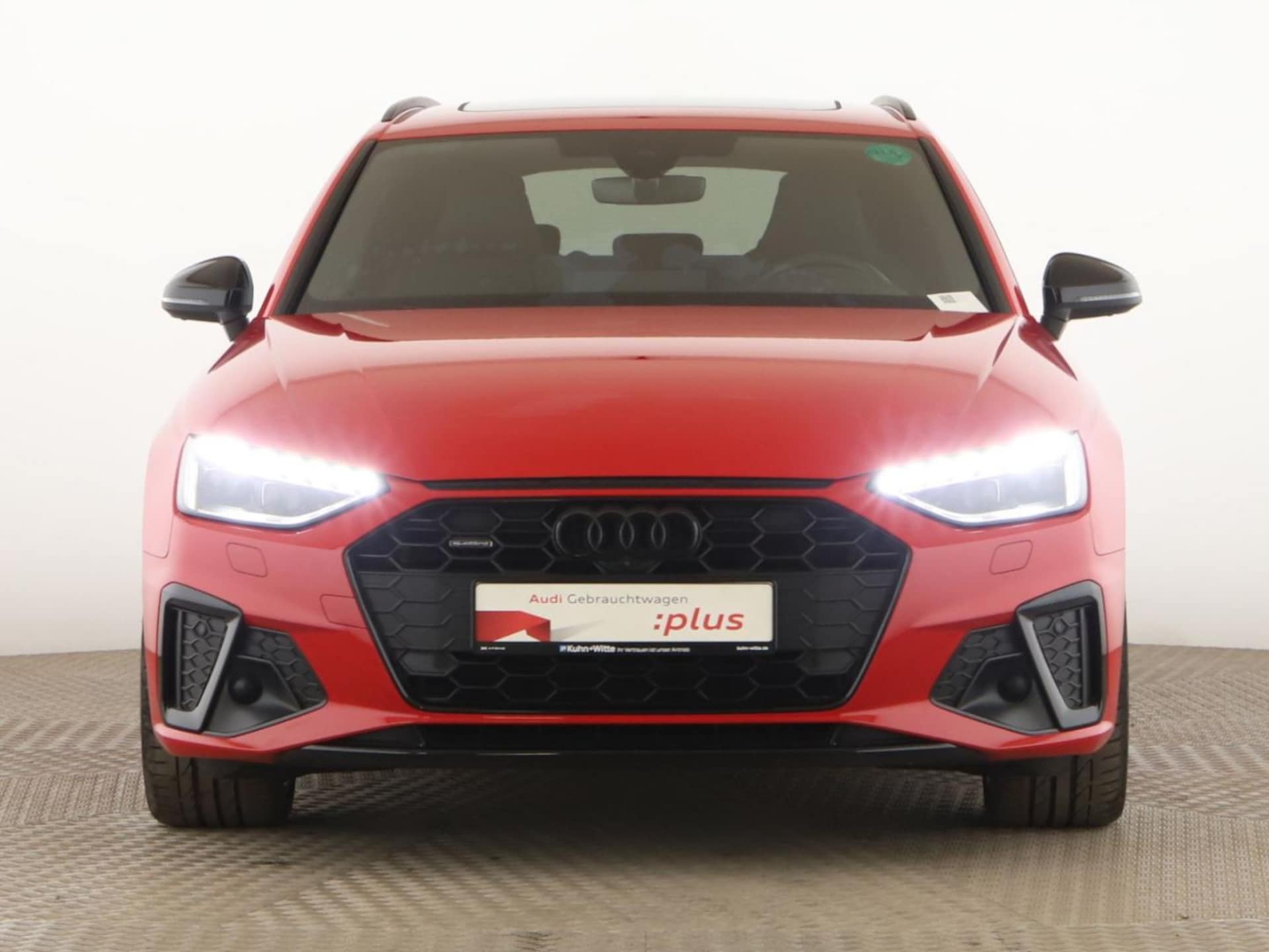 Audi A4 Avant S line