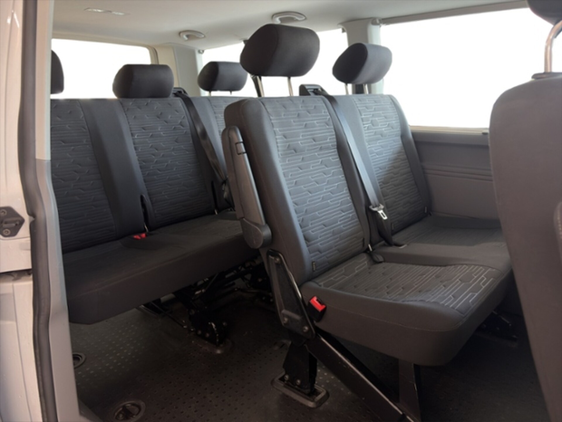 Volkswagen T6.1 Caravelle langer Radstand Comfortline