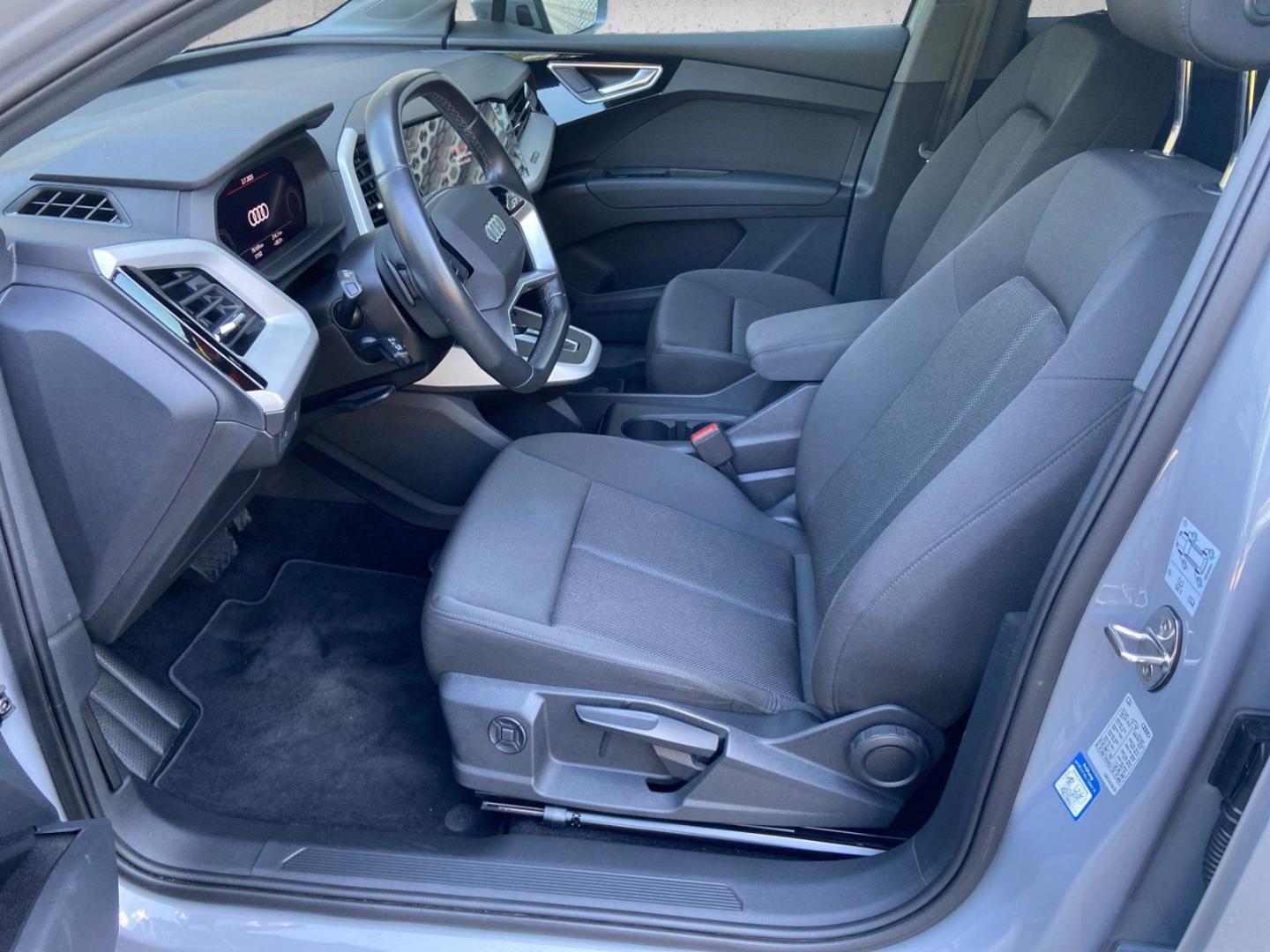 Image about Audi Q4 e-tron 40 e-tron