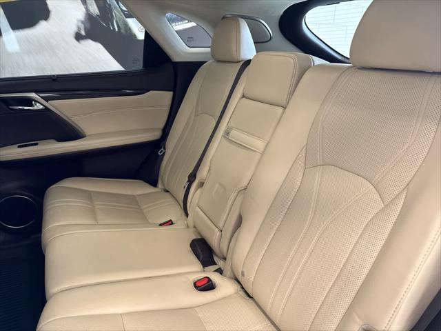 2019 LEXUS RX - Image 13
