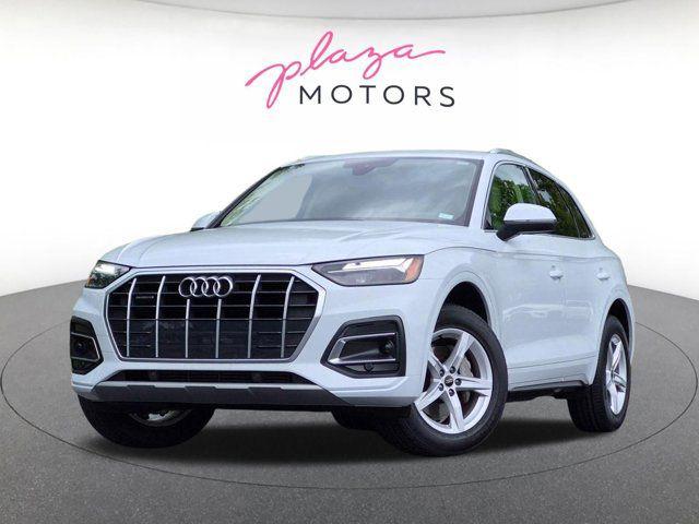 2023 Audi Q5 40 Premium's photo
