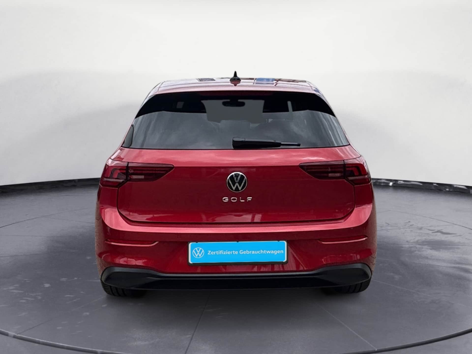 Volkswagen Golf Life