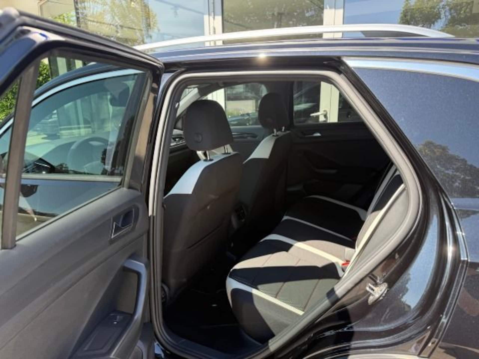 Volkswagen T-Roc Sport