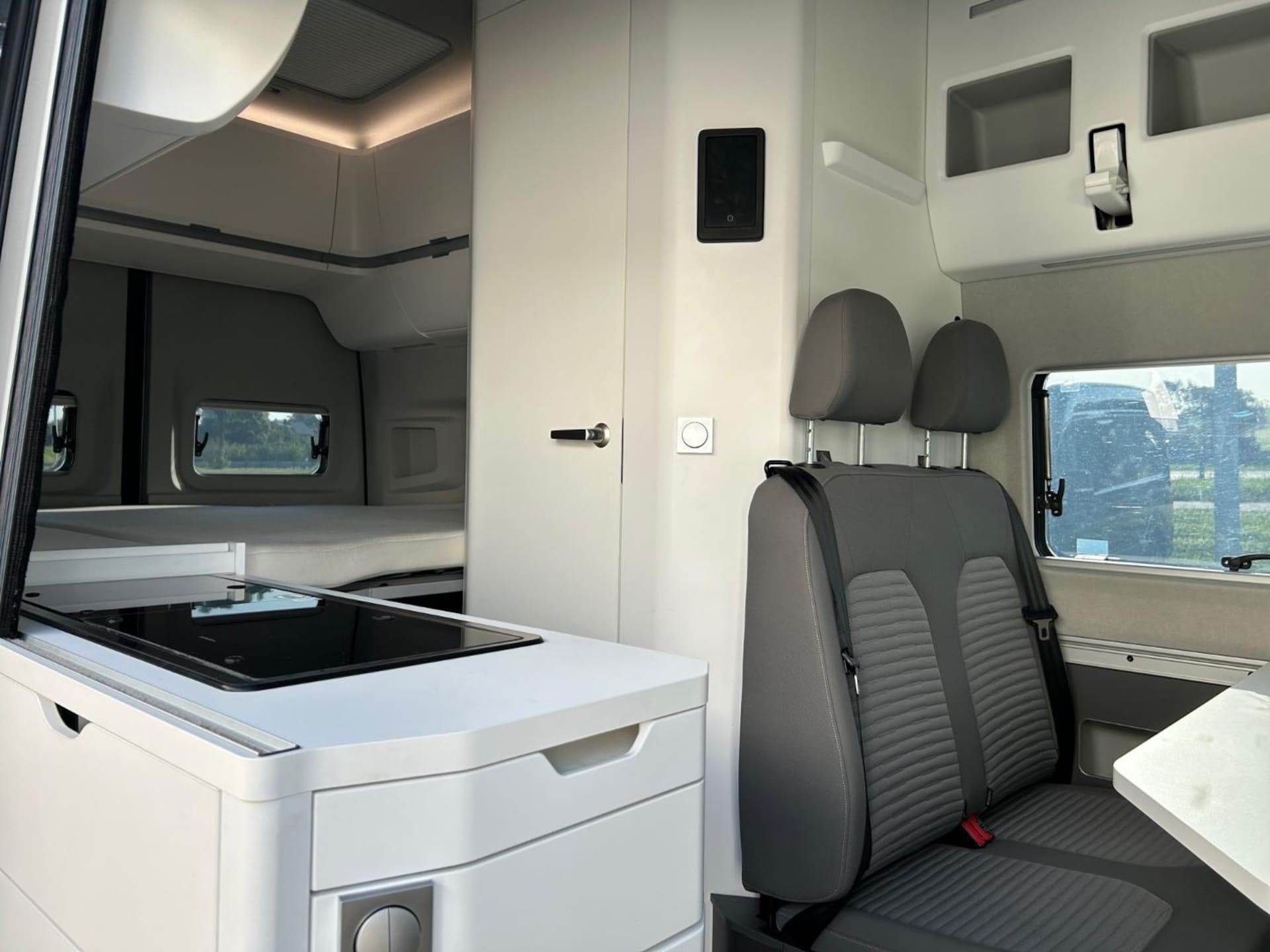 Volkswagen Grand California 600