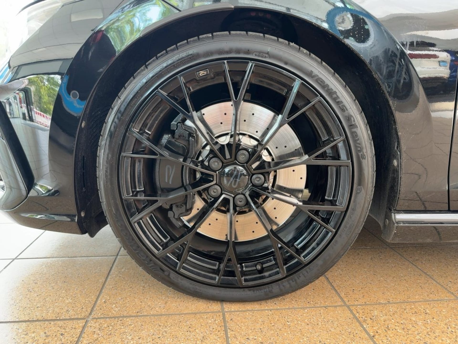 Volkswagen Golf R Black Edition