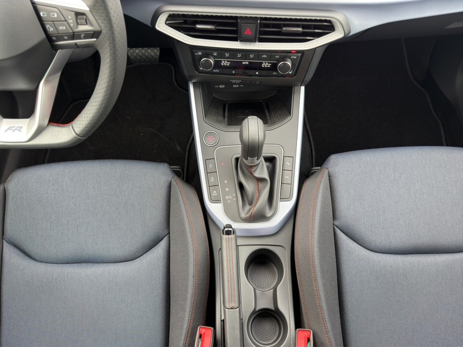 SEAT Arona – Bild 13