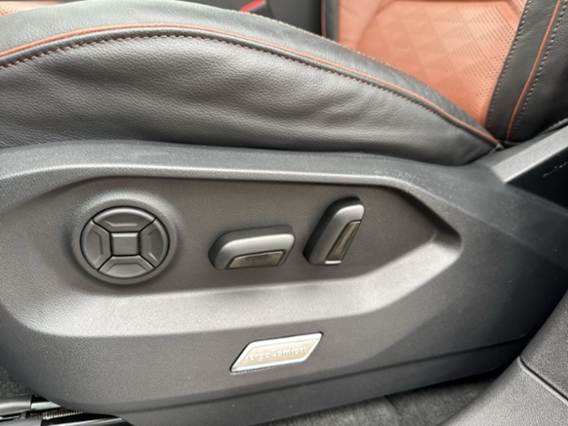 Volkswagen Touareg Atmosphere