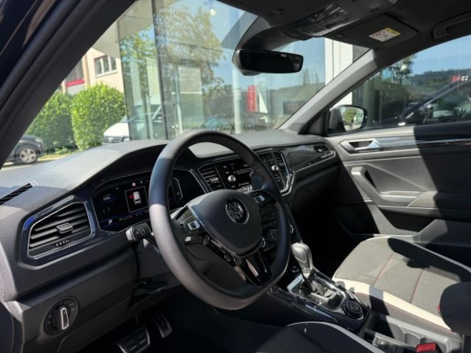 Volkswagen T-Roc Sport