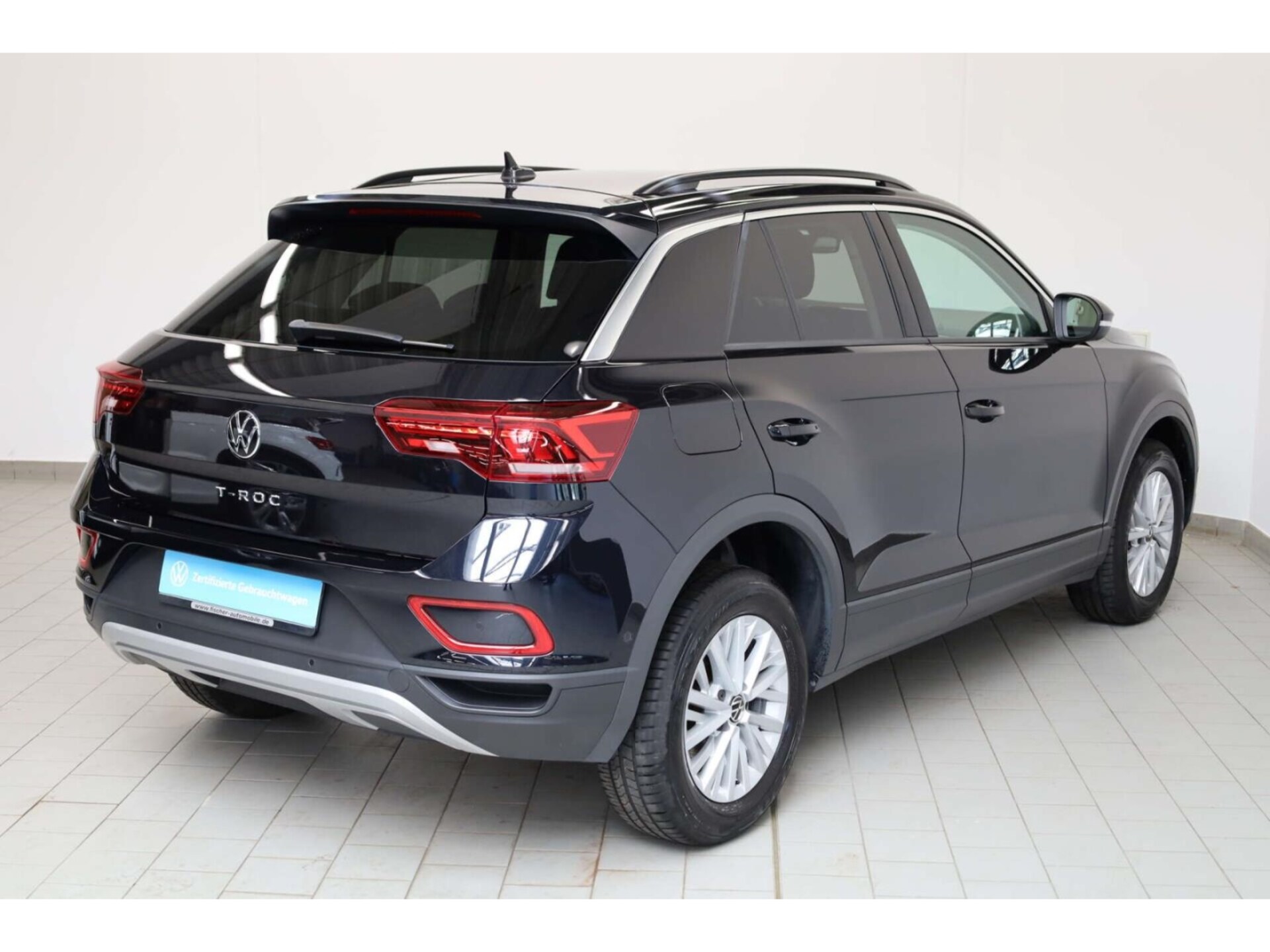 Volkswagen T-Roc Life