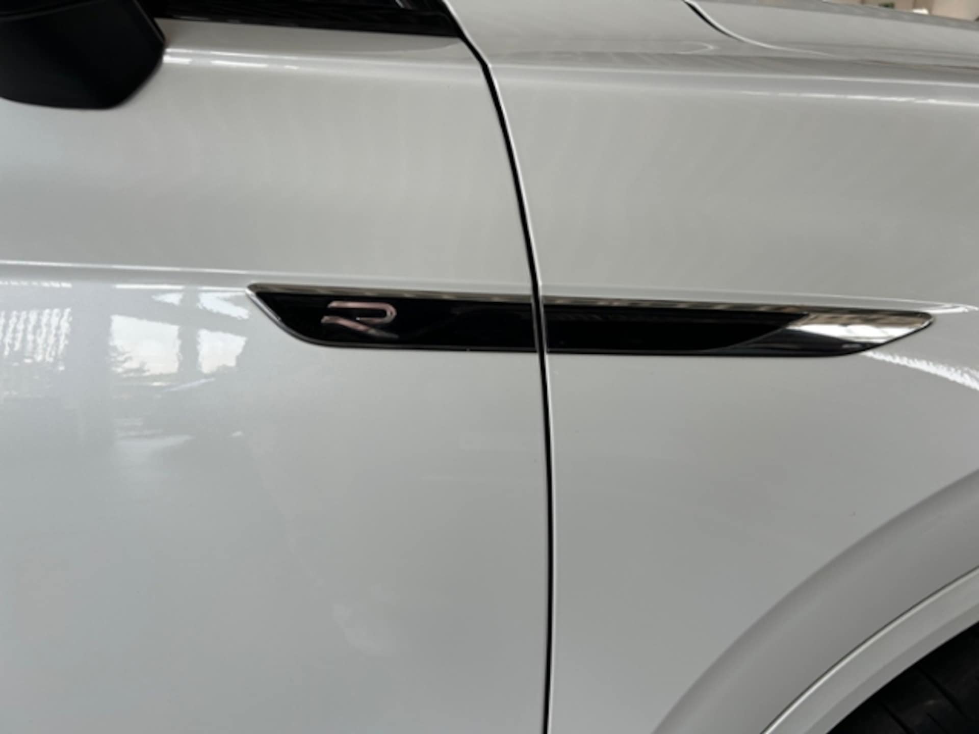 Volkswagen Touareg R