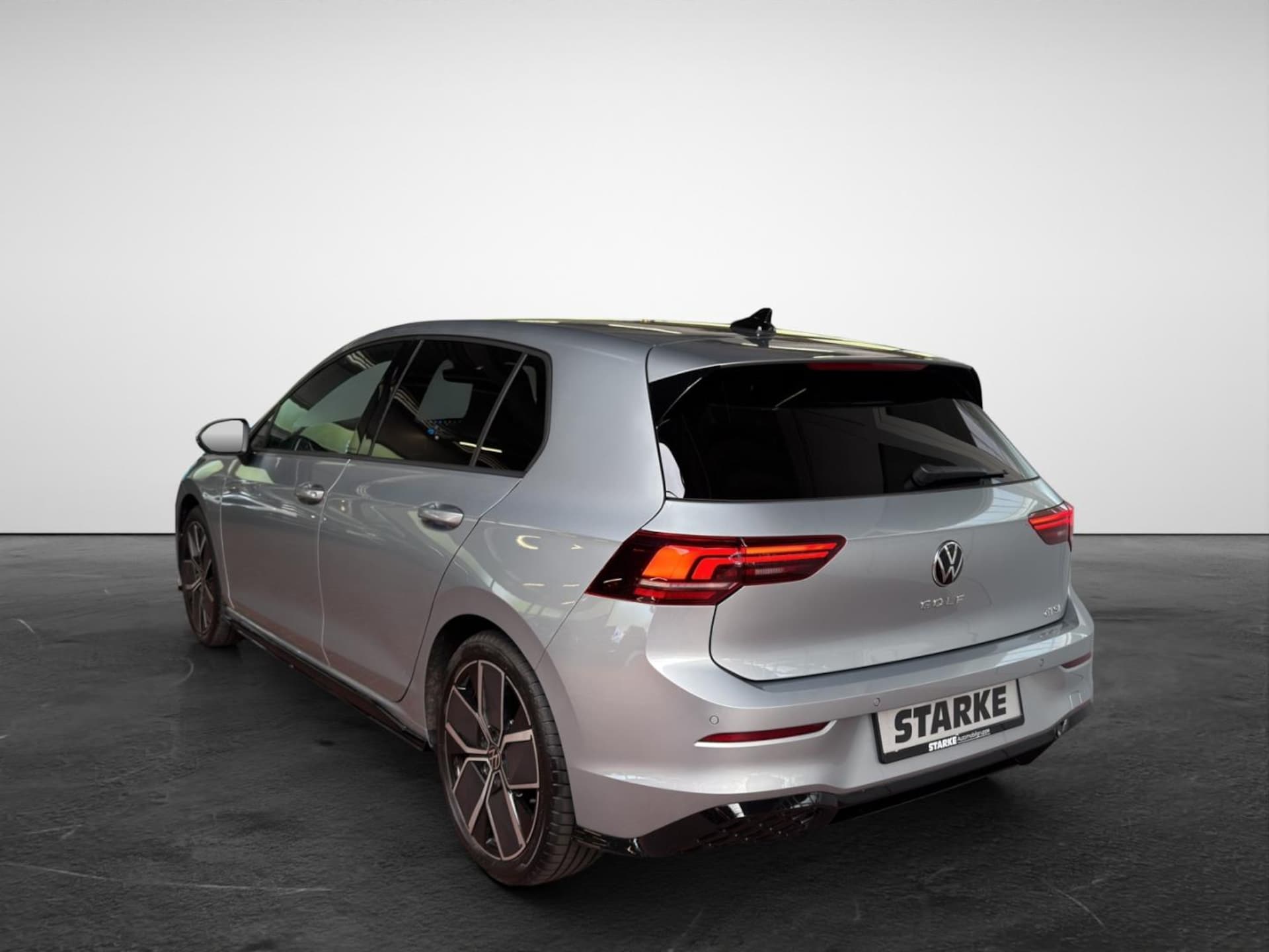 Volkswagen Golf R-Line