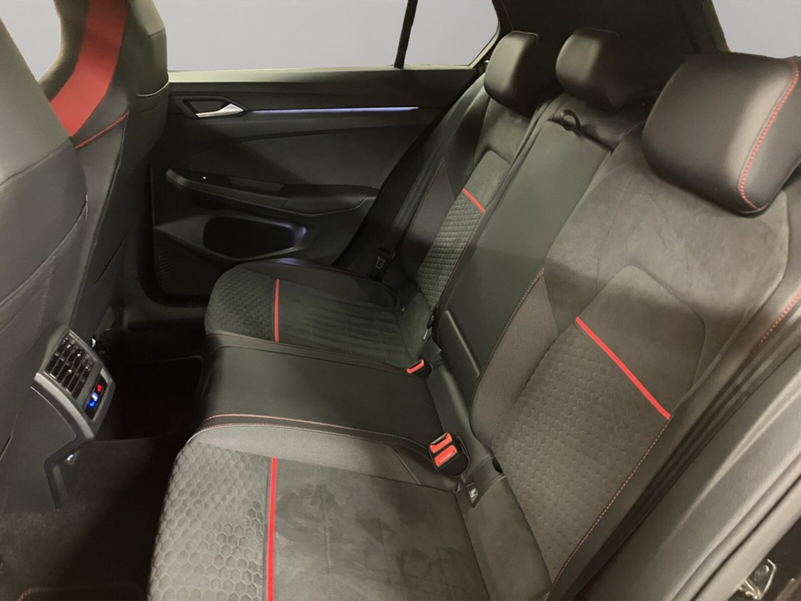 Volkswagen Golf – Bild 8