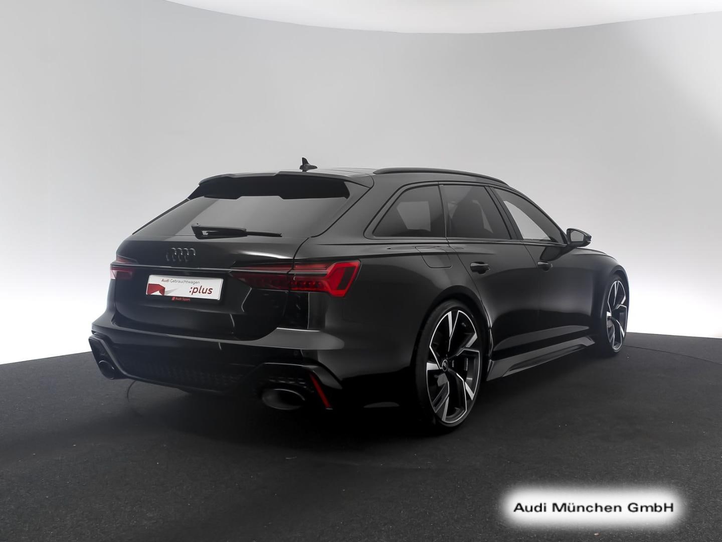 Bild über Audi RS 6 Avant performance TFSI quattro tiptronic - für weitere Informationen kontaktieren Sie den Audi Partner