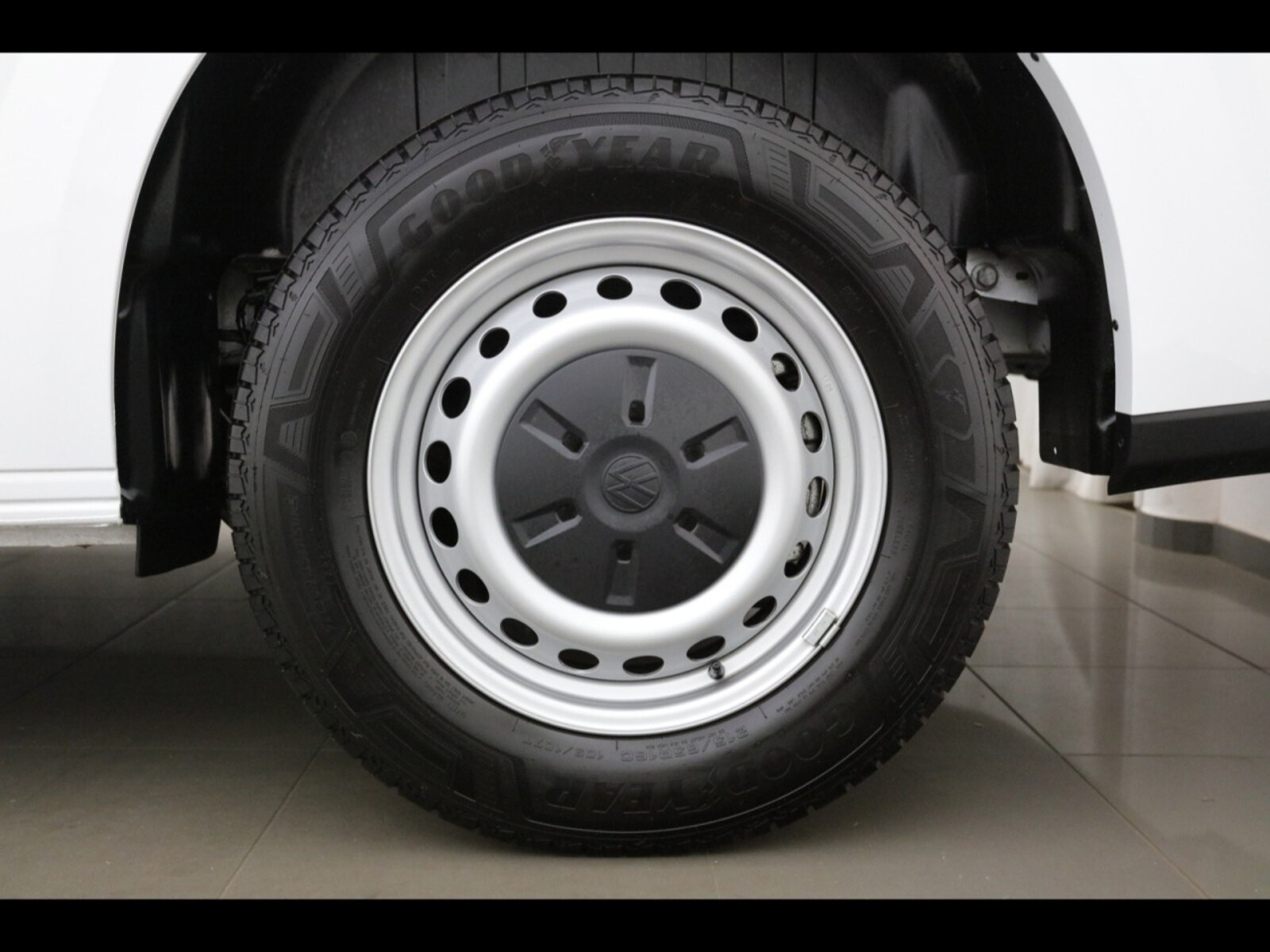 Volkswagen Transporter Kasten kurzer Radstand – Bild 14
