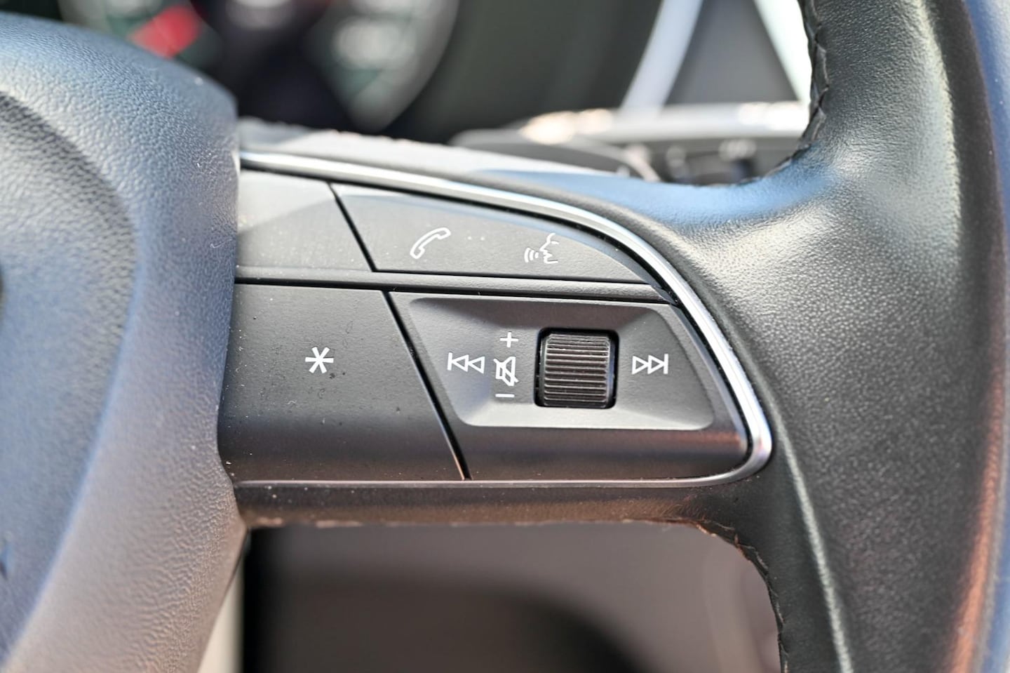 Image about Audi Q5 40 TDI quattro S tronic