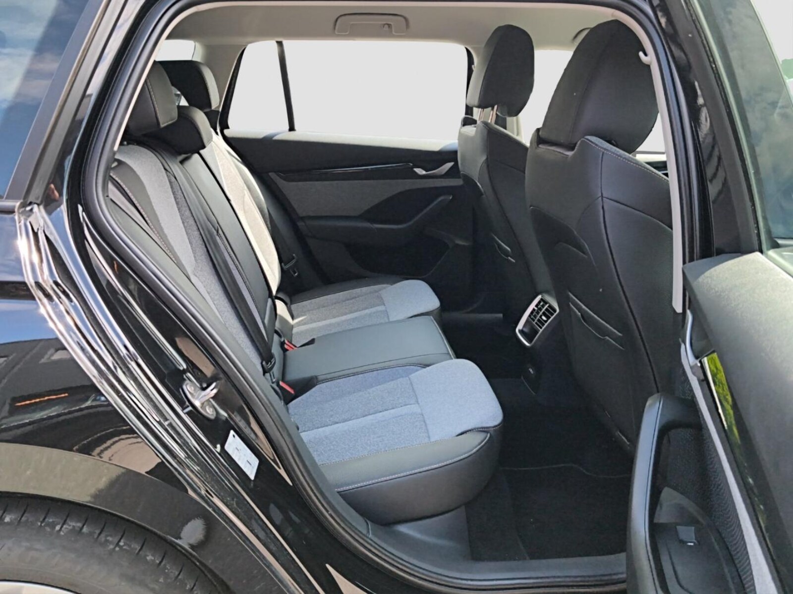 Škoda Octavia Combi – Bild 22