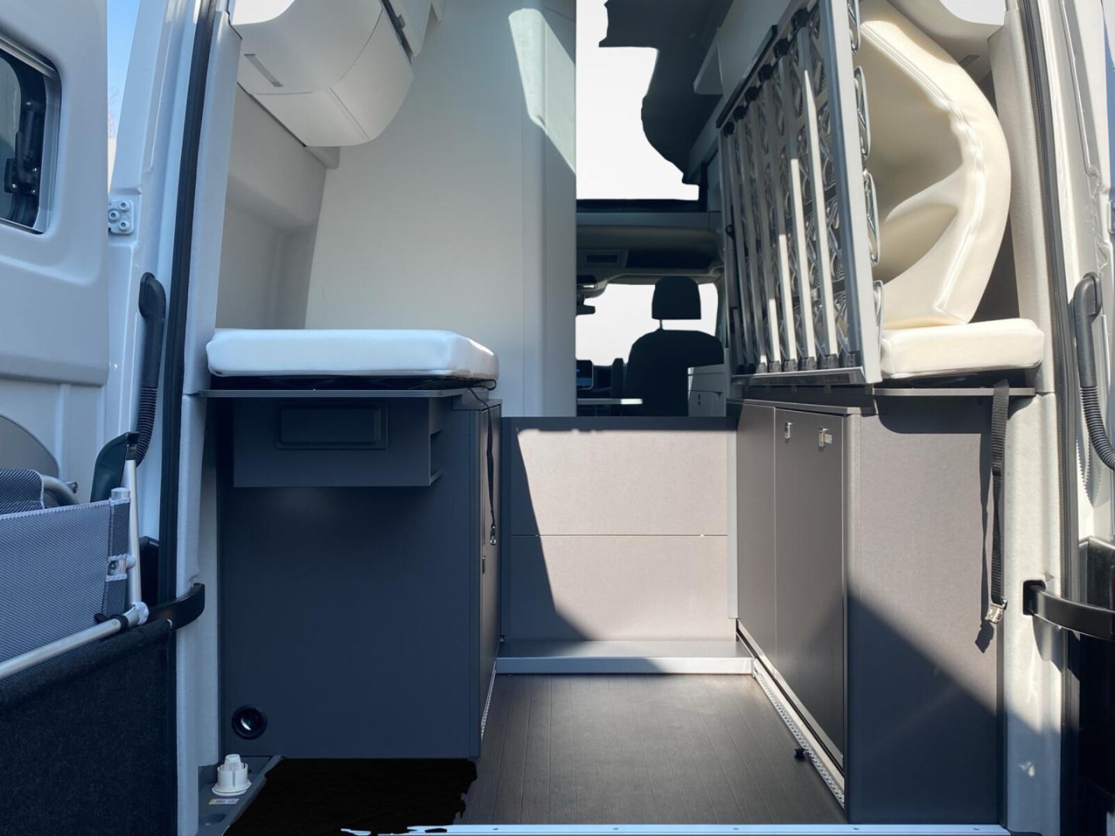 Volkswagen Grand California 600 – Bild 13