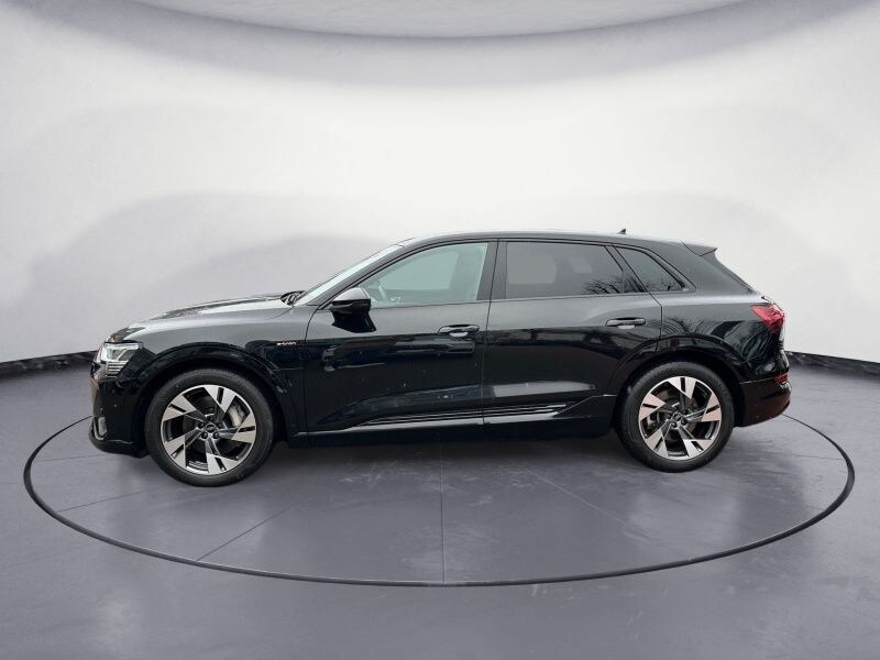 Image about Audi e-tron S line 55 quattro