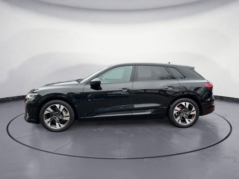 Image about Audi e-tron S line 55 quattro