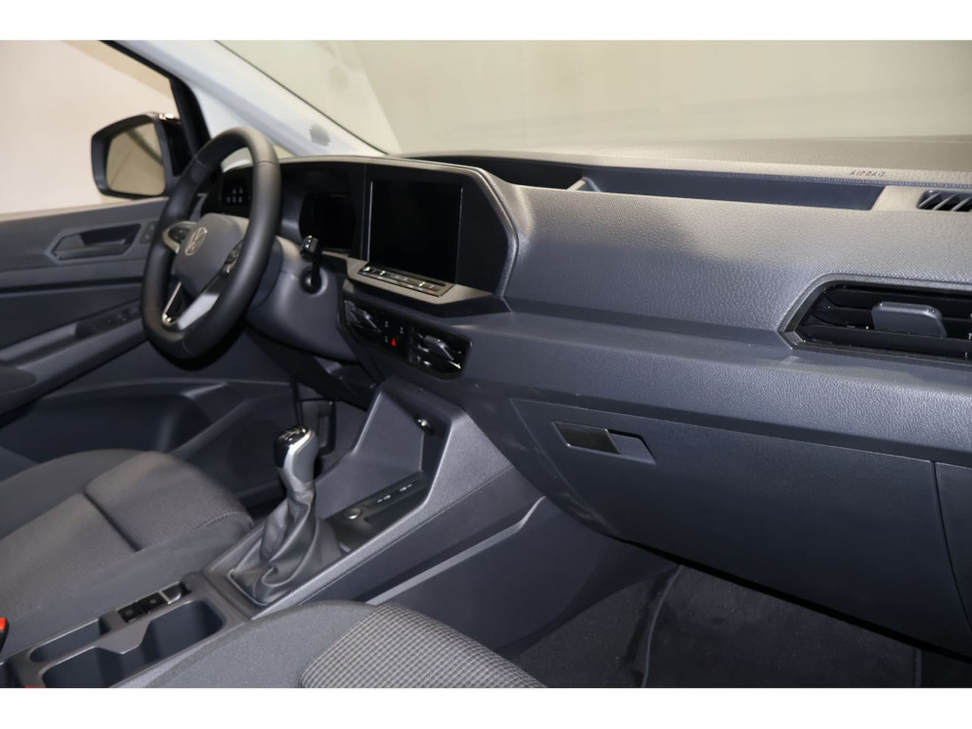 Volkswagen Caddy Basis-Modell
