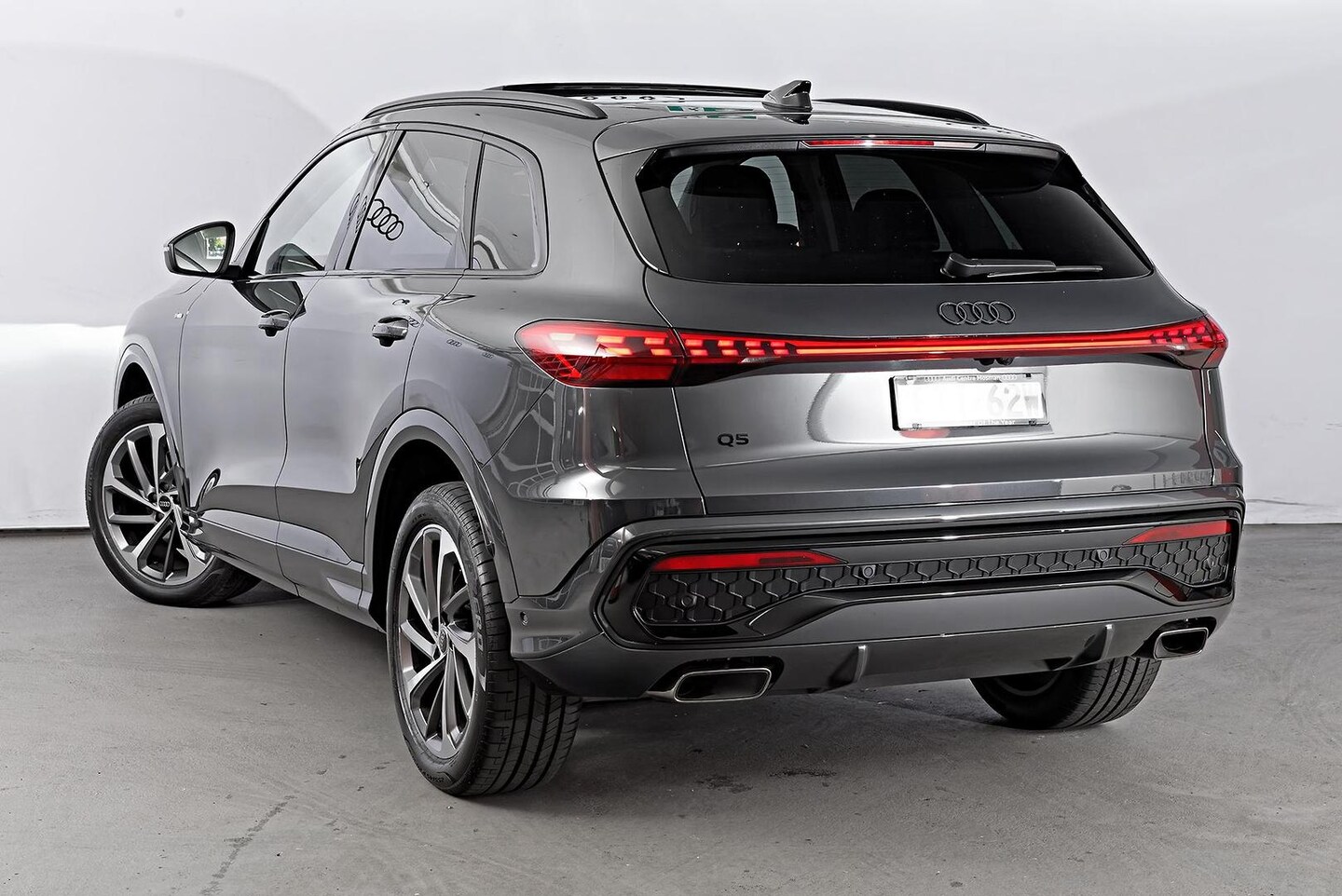 Image about Audi Q5 SUV TDI quattro 150 kW