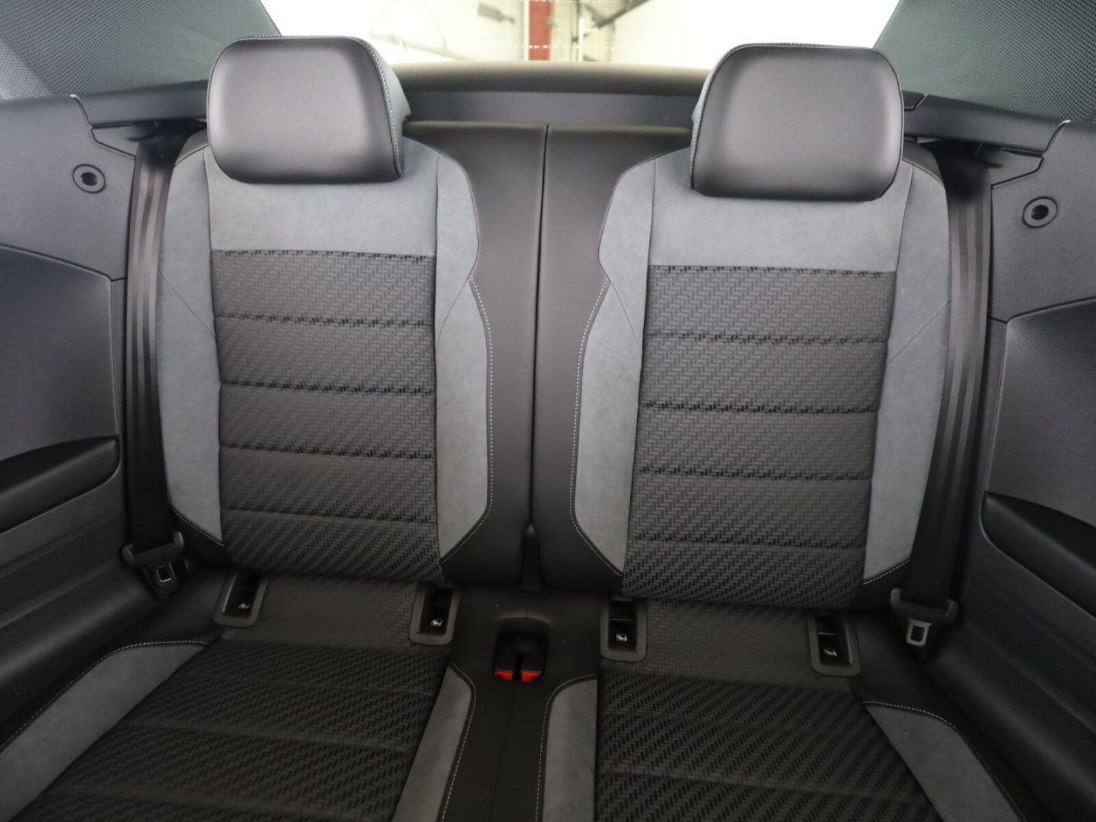 Volkswagen T-Roc Cabriolet – Bild 17
