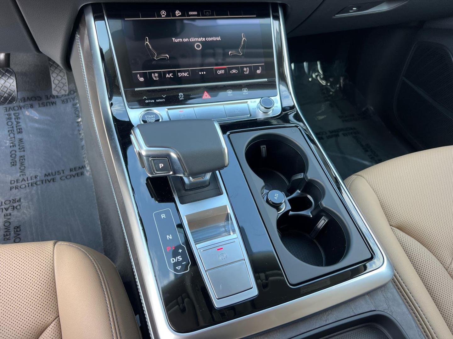 2025 Audi Q7 Premium Plus - Photo 25