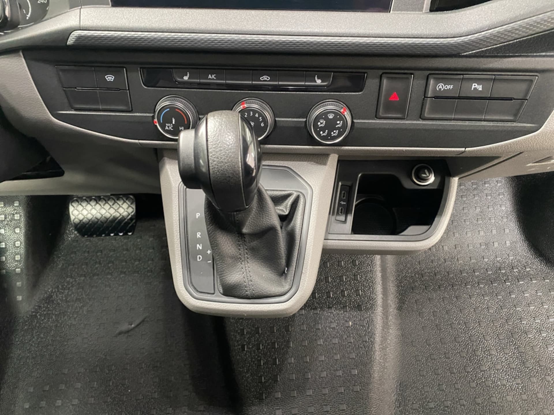Volkswagen T6.1 Transporter Kasten kurzer Radstand