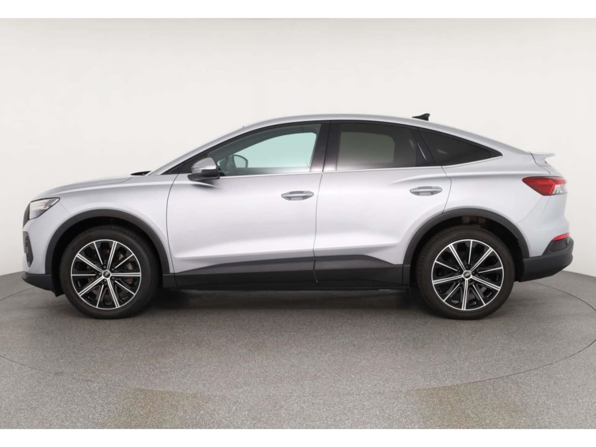 Audi Q4 Sportback e-tron
