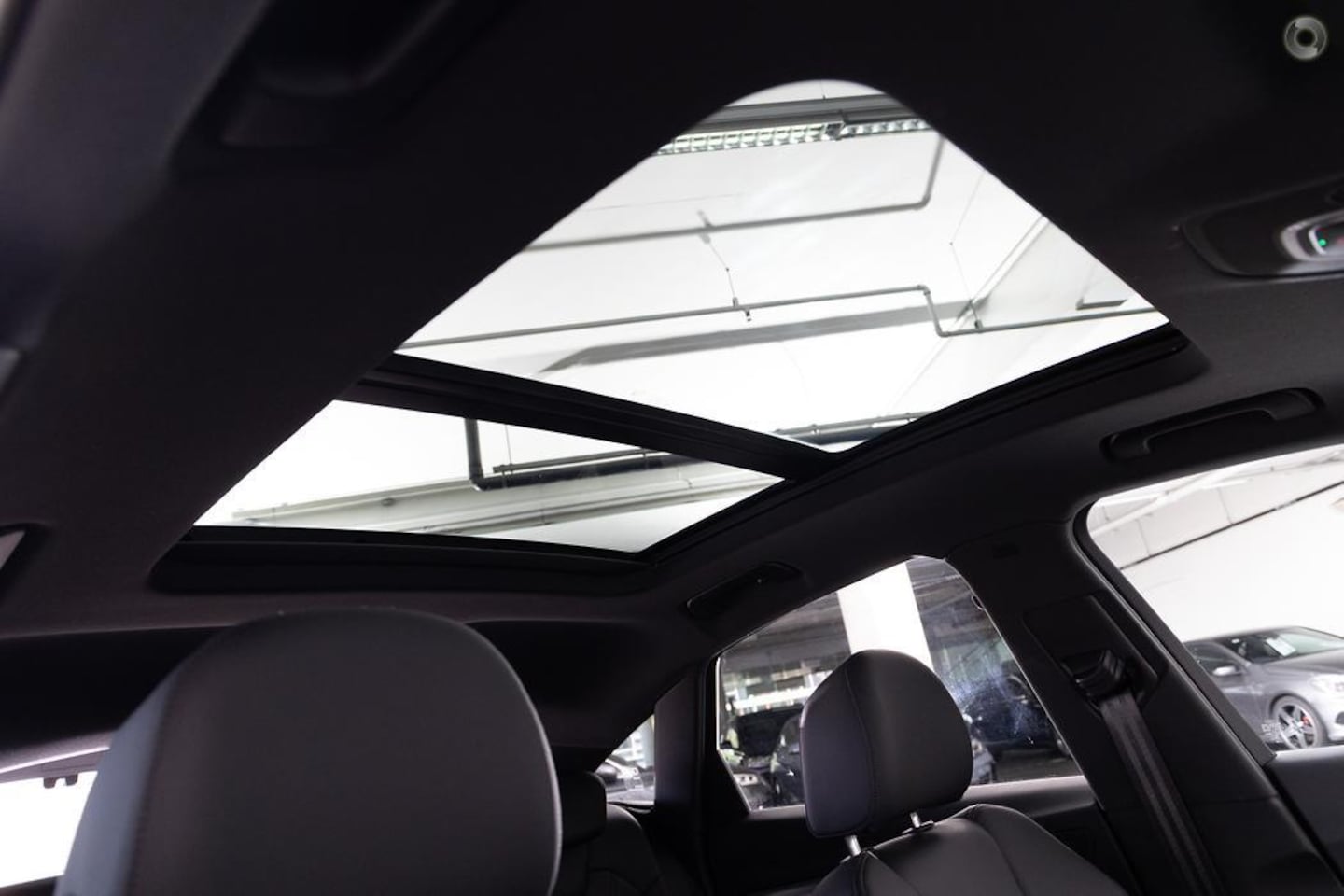 Image about Audi Q5 Sportback 40 TDI quattro S tronic