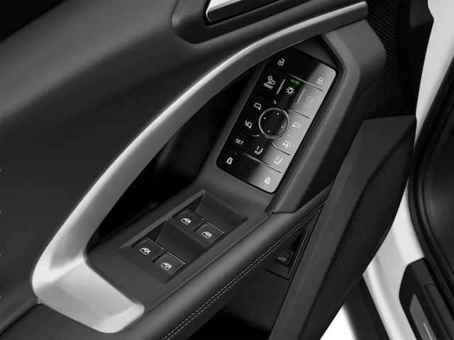 2025 Audi Q5 Premium Plus - Photo 25