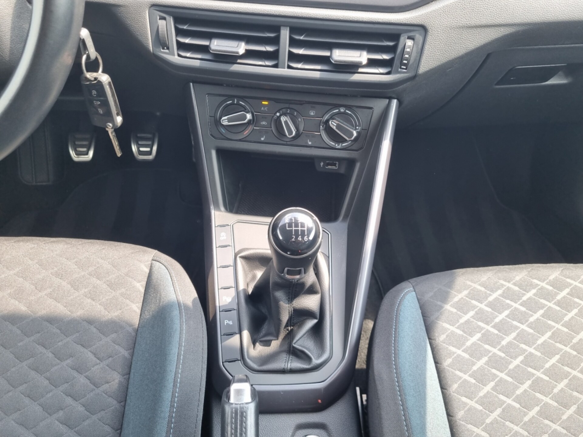 Volkswagen Polo IQ.DRIVE