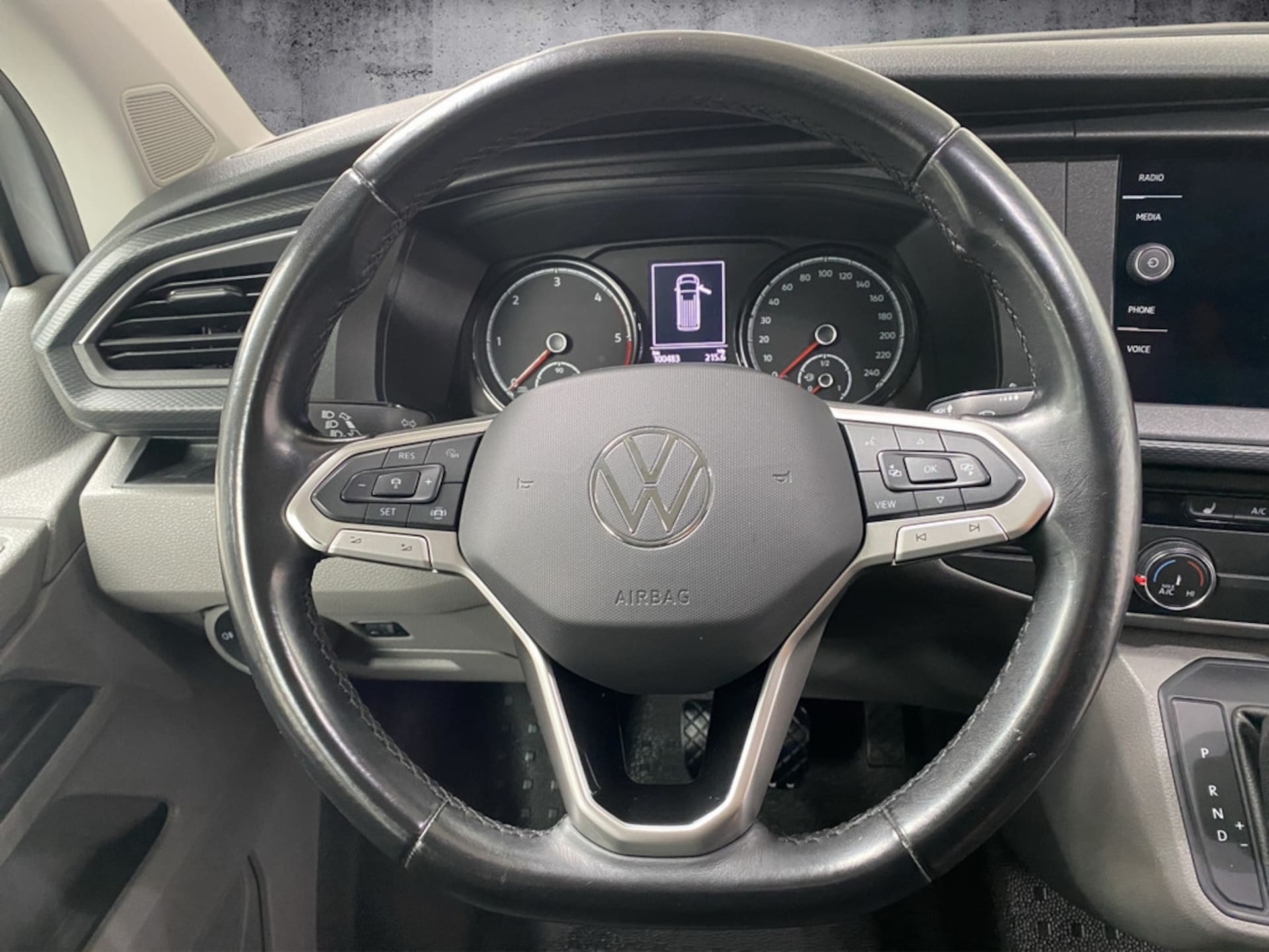 Volkswagen T6.1 Transporter Kasten kurzer Radstand