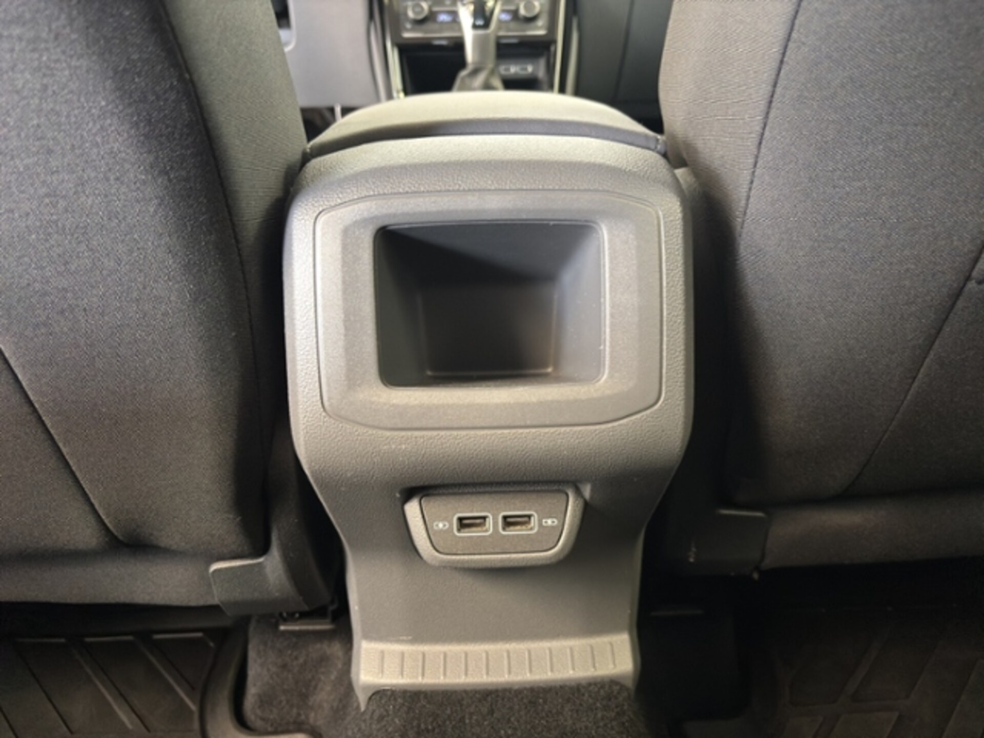 Volkswagen T-Cross United